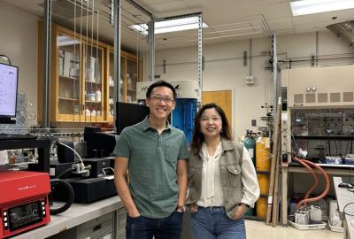 Under one of LLNL’s 2024 DOE Technology Commercialization Fund grants, Simon Pang (left) and Wenquin Li (right) will lead a team of researchers to collaborate in an effort to optimize site locations of carbon dioxide removal facilities. (Photo: Alvina Aui/LLNL)